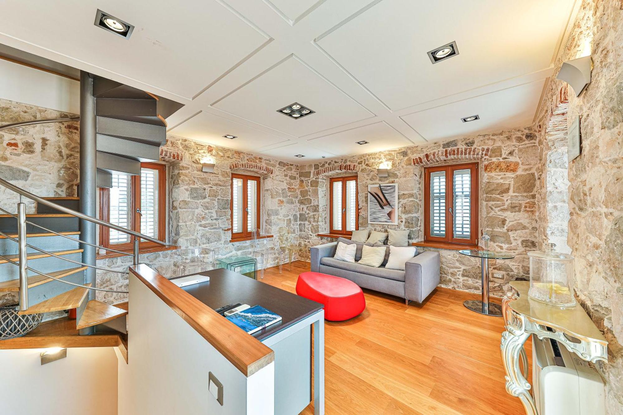 Augubio Penthouse Apartment Сплит Екстериор снимка
