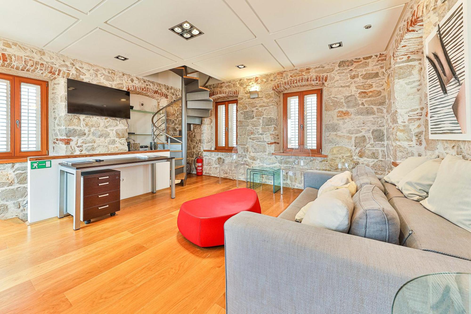 Augubio Penthouse Apartment Сплит Екстериор снимка